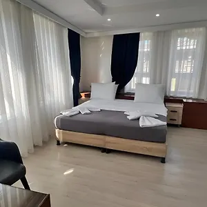  Hotel Genoa Port